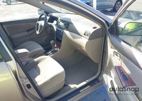 2005 Toyota Corolla Le from USA, damaged, VIN 1NXBR32E55Z557197